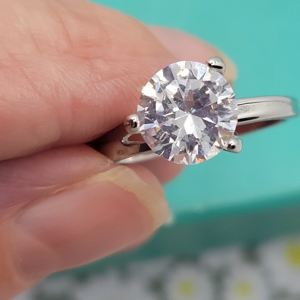 Pretty Ring - image 1